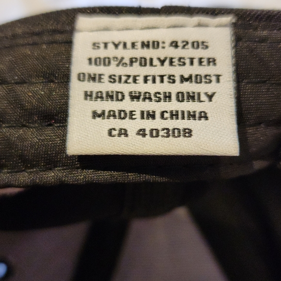 Brand New Official Authentic Merchandise Kenworth Canada cap - Picture 3 of 6